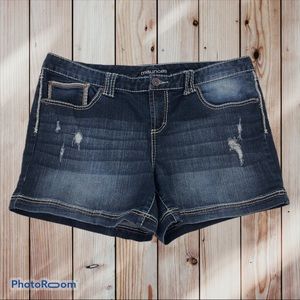 Maurices Stretchy Jean Shorts Size 15/16